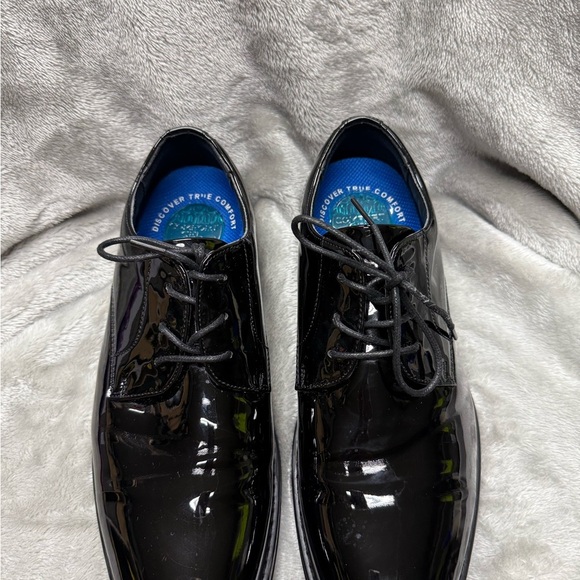 Nunn Bush Preppy Black Patent Leather Oxfords - Picture 2 of 9